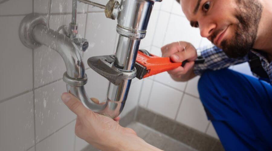 Local expert plumbing services in Hilltop, WV